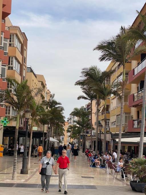 Apt Moderno Con Vistas, Recepcion 24 Hs Y Piscinas Benalmádena Eksteriør bilde